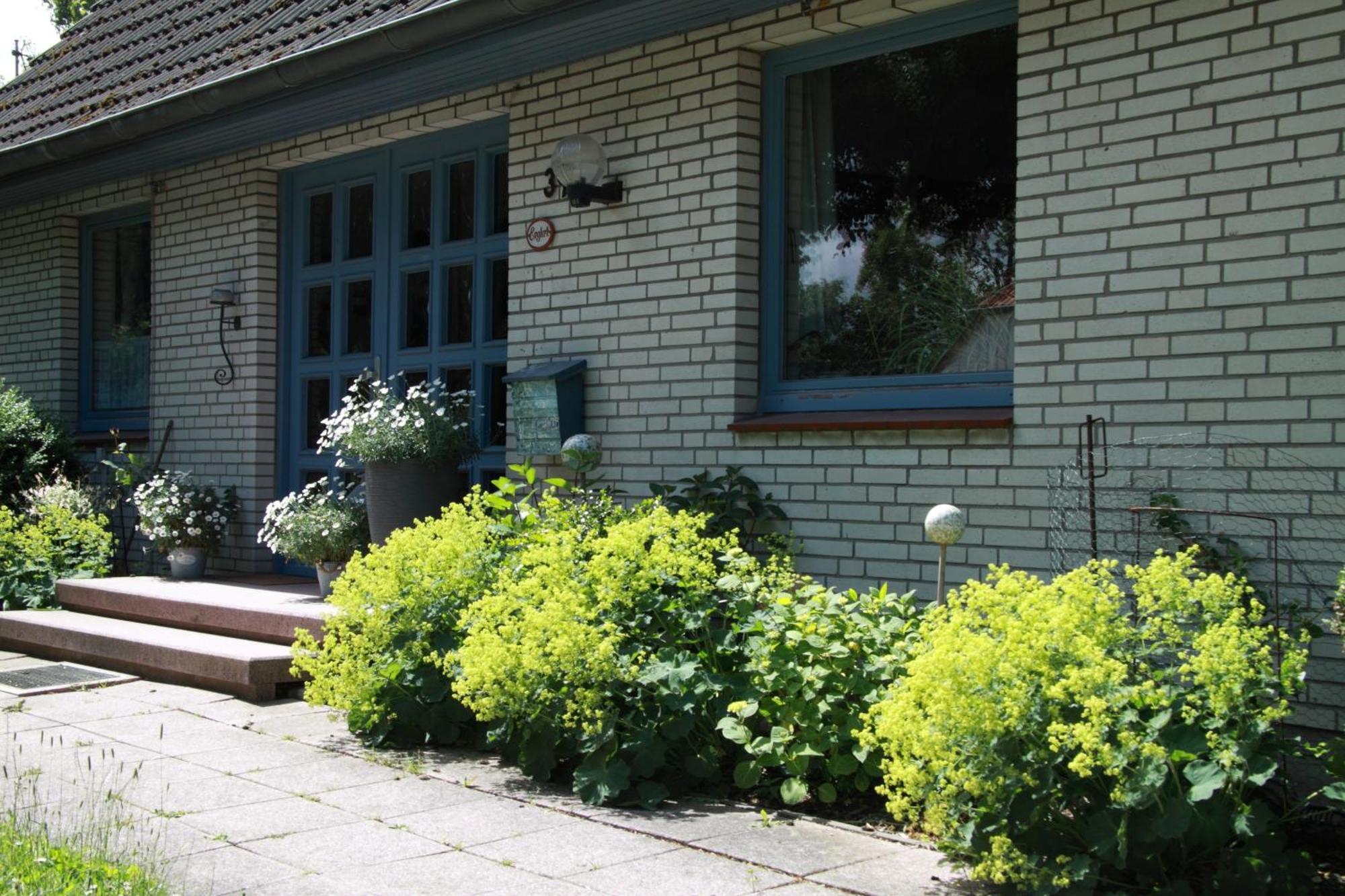 Ferienwohnung weißes Haus Meeschendorf Exterior foto